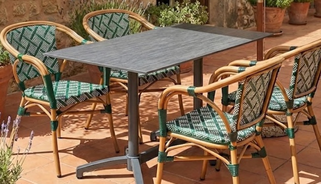 Mesas de Exterior